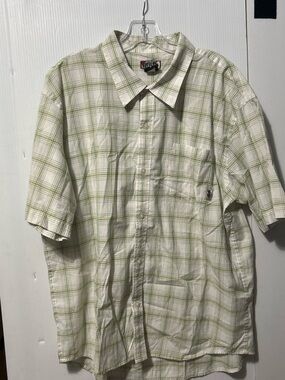 Tony Hawk Men's Short Sleeve Plaid Button-Down Shirt - White & Light Green